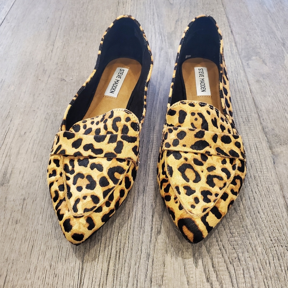 Steve Madden Leopard Flats size 8.5